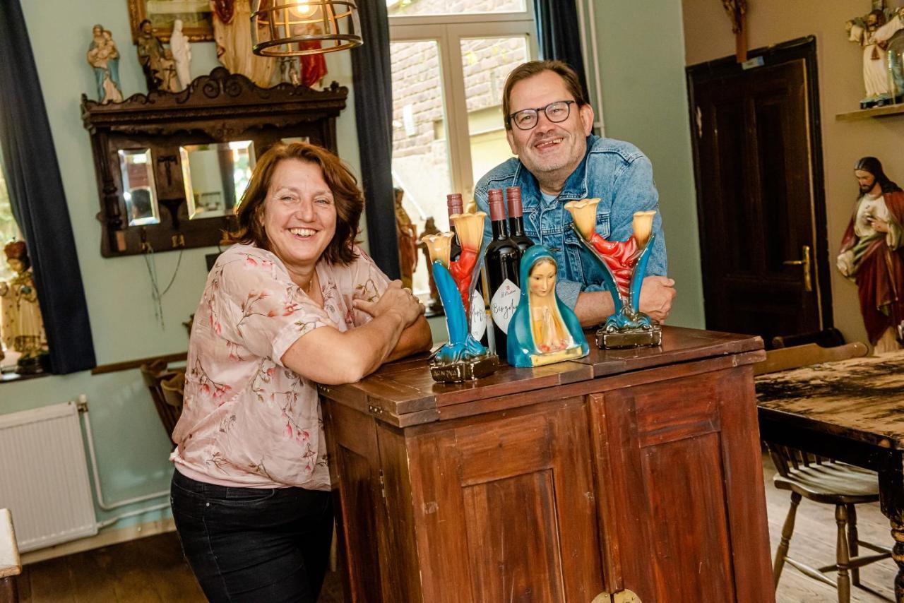 Bed & Breakfast Auberge A Gen Kirk B&B